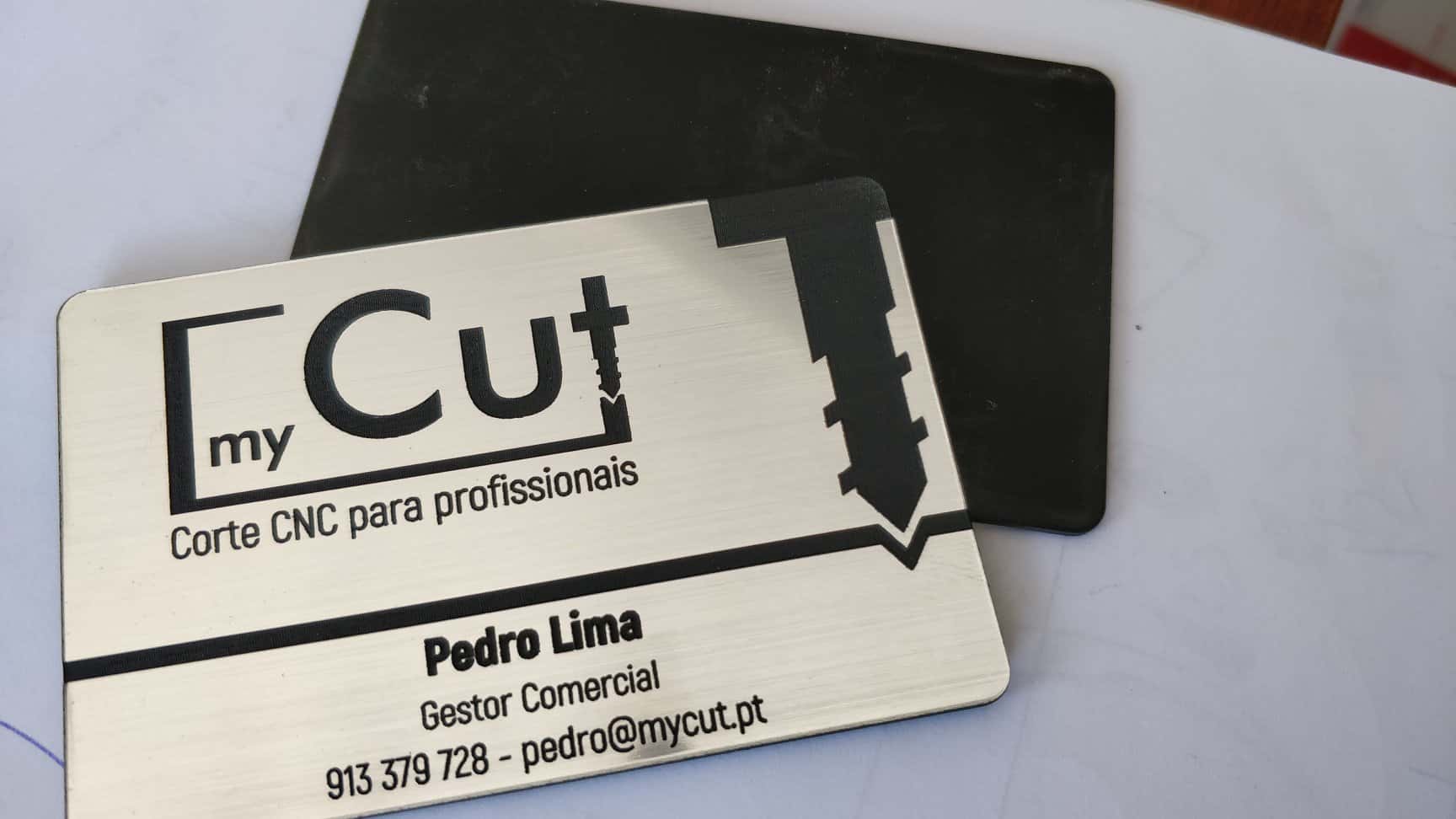 Cartão gravado em lasermax