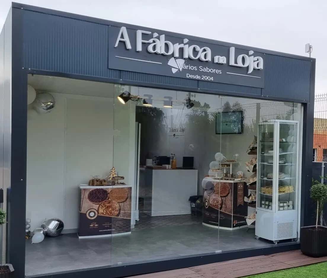 Letras em esferovite e pvc